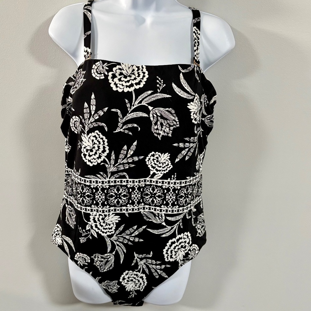 Lands' End Women's One-Piece Swimsuit 18W Black White Floral Print Removable Str